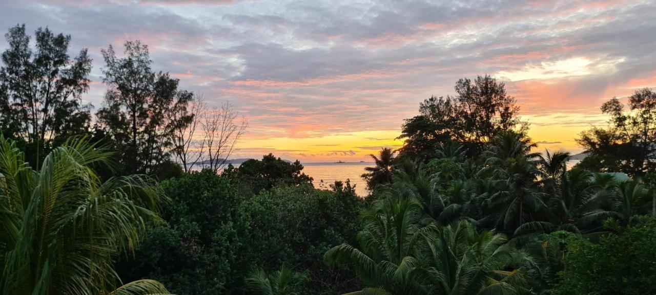 Tranquility Villas Baie Sainte Anne Екстериор снимка
