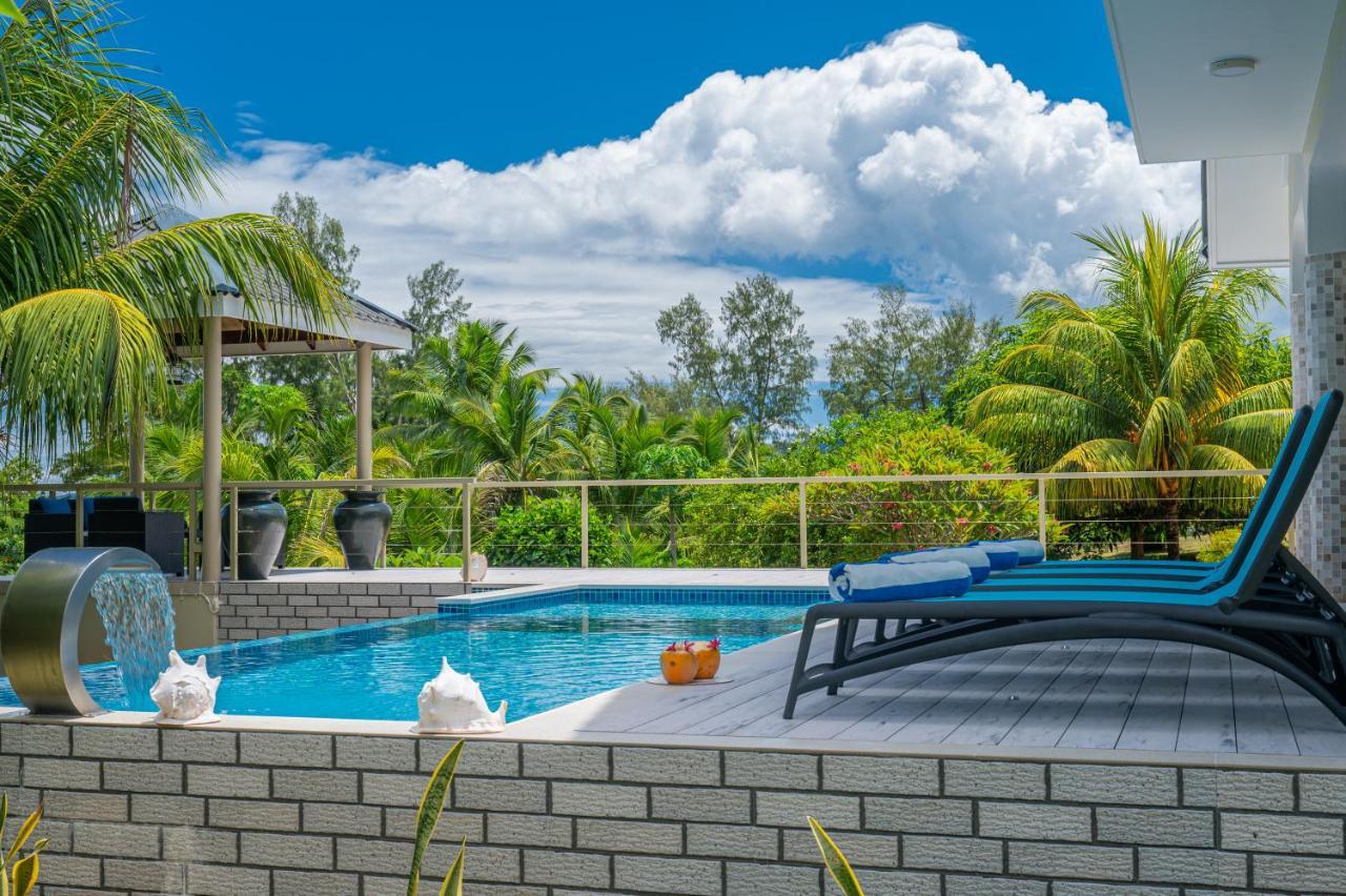Tranquility Villas Baie Sainte Anne Екстериор снимка