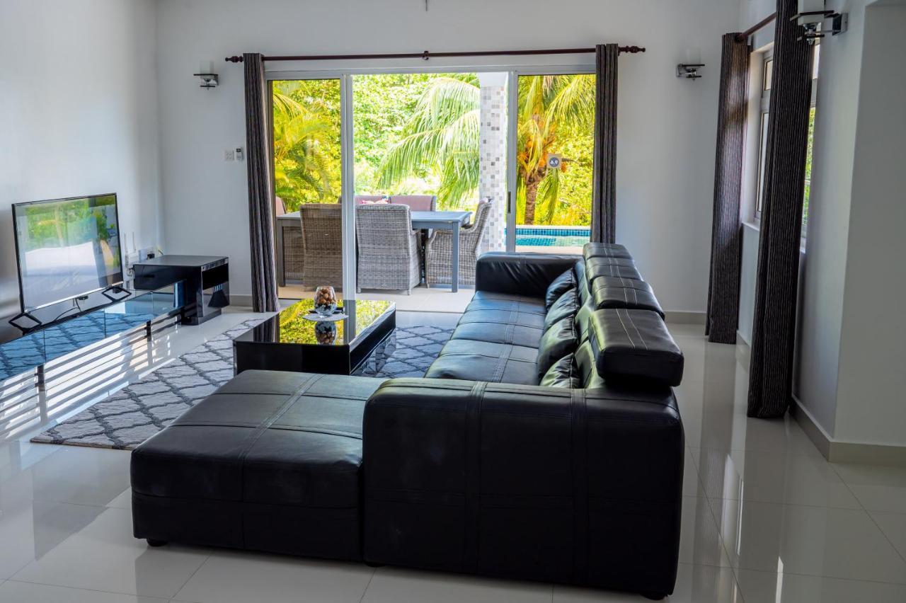 Tranquility Villas Baie Sainte Anne Екстериор снимка
