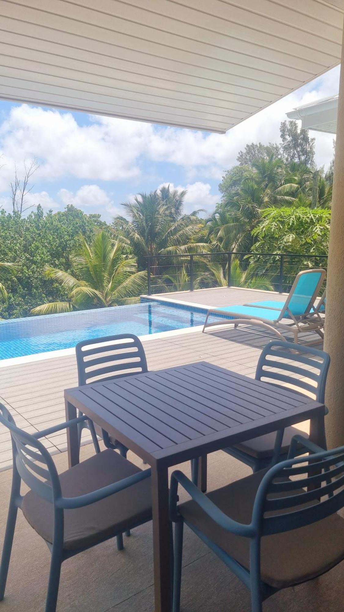 Tranquility Villas Baie Sainte Anne Екстериор снимка