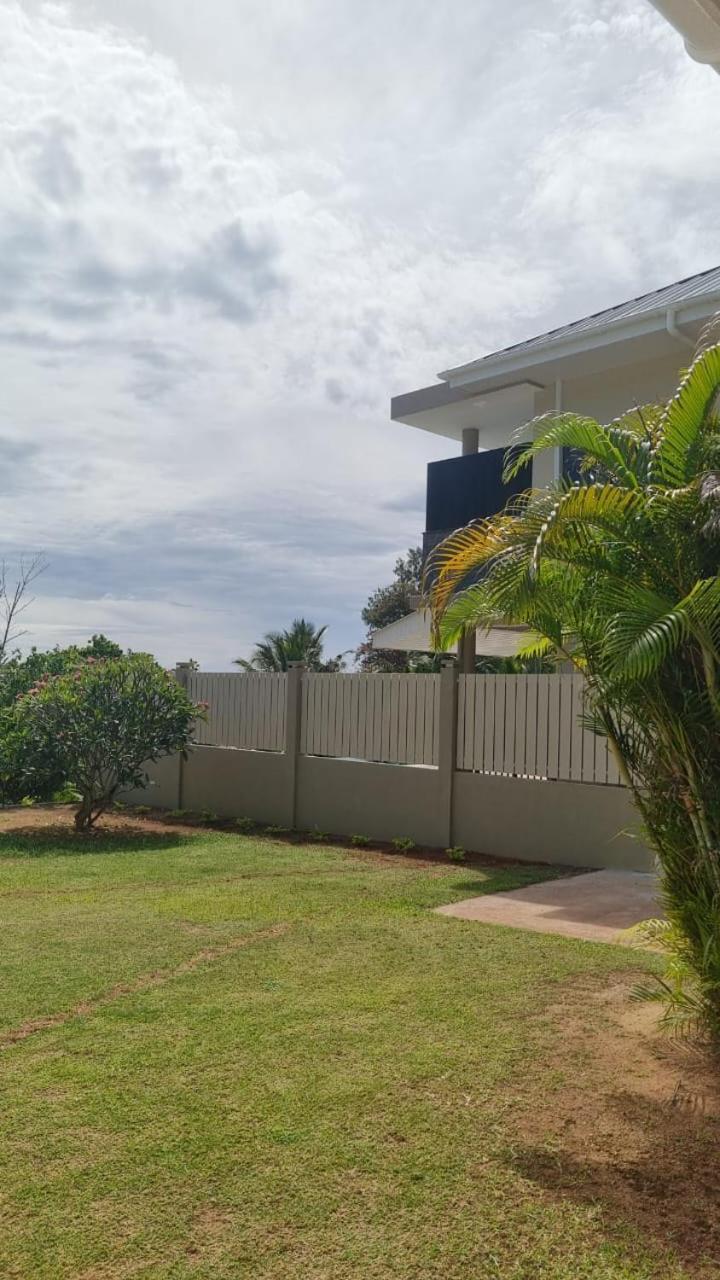 Tranquility Villas Baie Sainte Anne Екстериор снимка